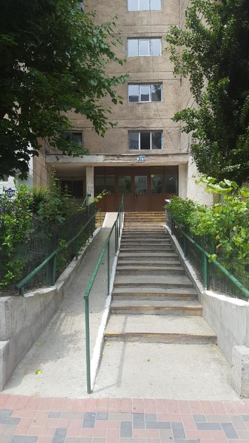 Central -Vitan -Auchan Bucharest Exterior photo